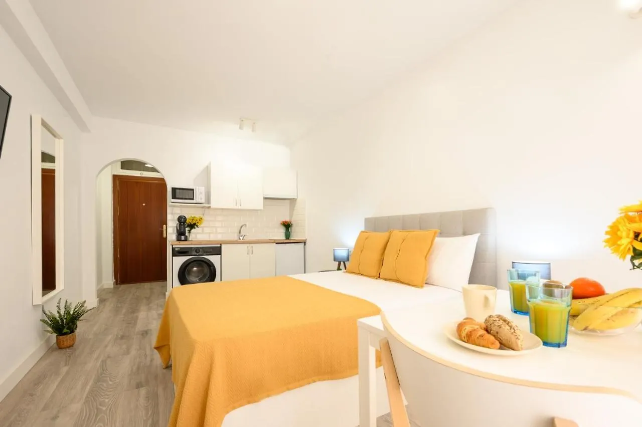 Pinzon 2, City Center By 10Tosea Fuengirola